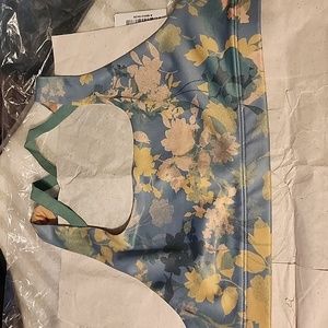 Girls Old Navy Sports Bra